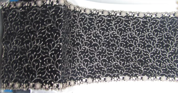 Black Velvet Shawl - Image 14