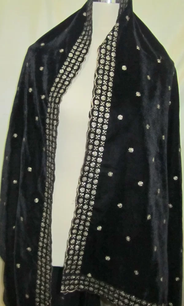Velvet Shawls - Image 3