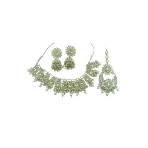 Traditional Necklace, Earrings & Maang Tikka Set